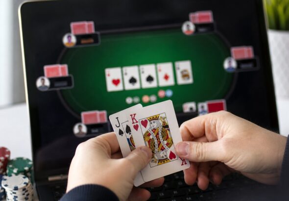 Tips Dan Trik Membaca Peluang Kartu Bagus di Meja Ceme Online untuk Pemain yang Sukses